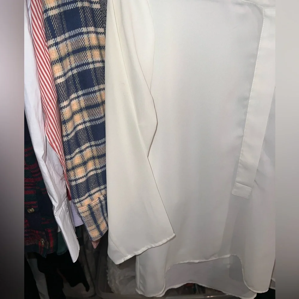 Express white blouse - Picture 3 of 5